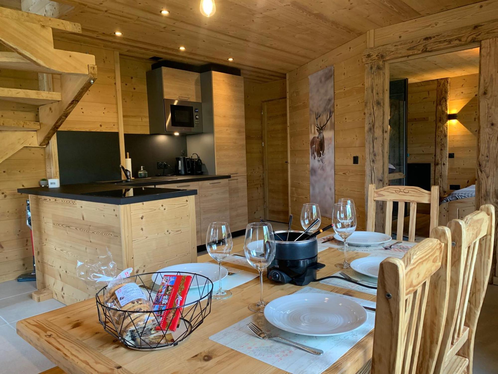 Apartamento L'Ecureuil, Chez Le Charpentier D'Antan, La Chaleur Du Bois, Le Calme De La Campagne Epagny Metz-Tessy Exterior foto