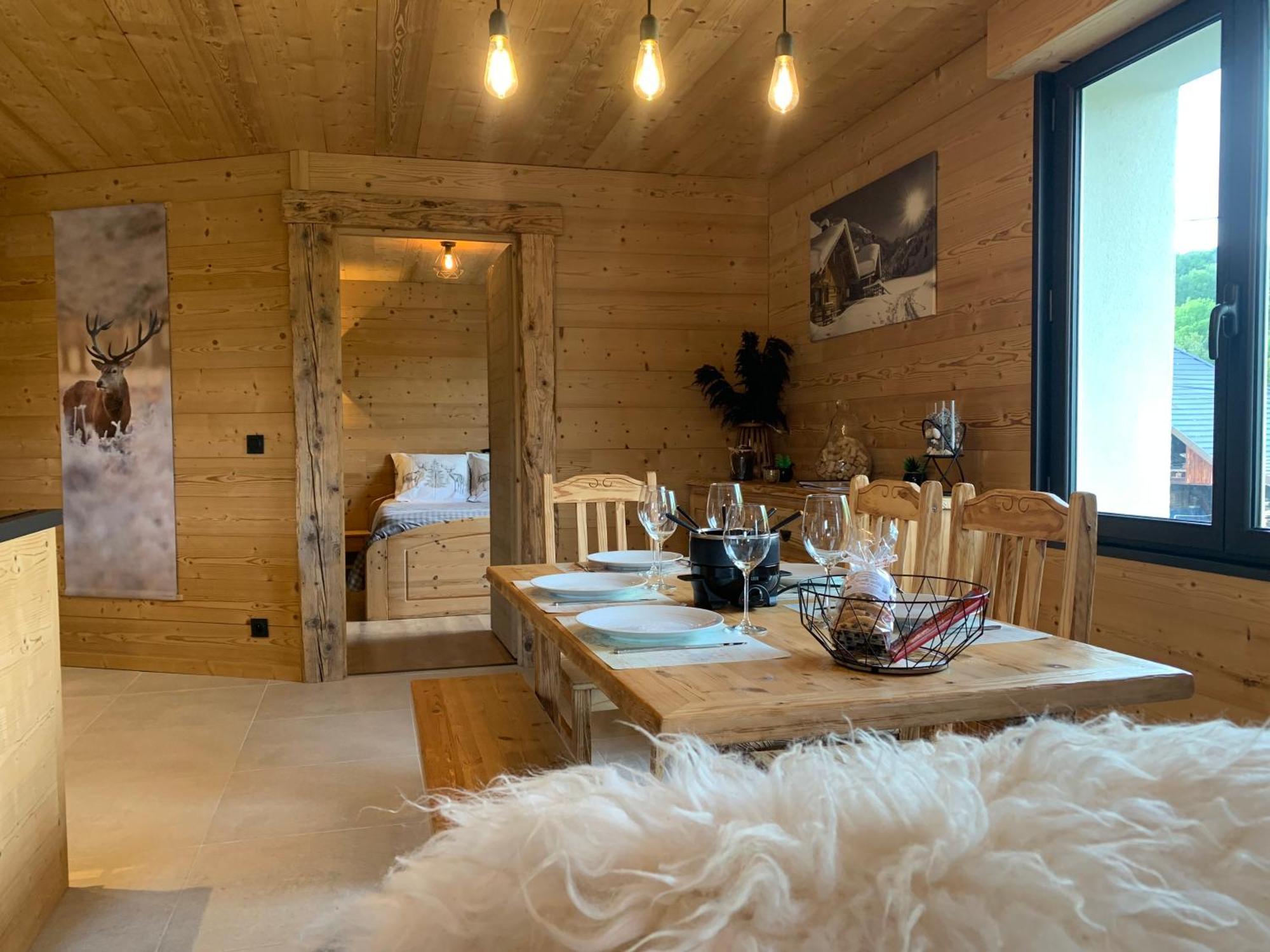 Apartamento L'Ecureuil, Chez Le Charpentier D'Antan, La Chaleur Du Bois, Le Calme De La Campagne Epagny Metz-Tessy Exterior foto